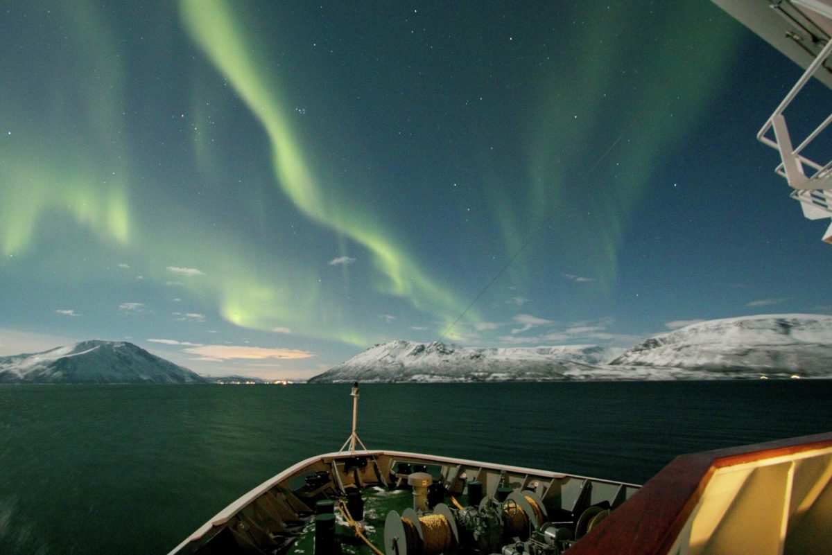 Single Aanbieding: Kerstcruise Noorse Fjorden Hurtigruten | Solmar Reizen - Reisbureau Maasmechelen